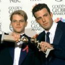 Ben Affleck and Matt Damon - The 55th Annual Golden Globe Awards (1998) - 454 x 292