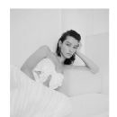 McKenna Hellam - Vogue Magazine Pictorial [Taiwan] (June 2019) - 454 x 568
