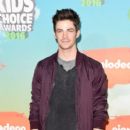 Grant Gustin- Nickelodeon's 2016 Kids' Choice Awards - Arrivals