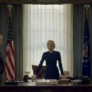 House of Cards (2013) - 454 x 227