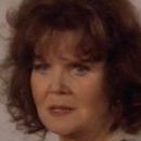 Eileen Brennan- as Loretta Lee - 190 x 270