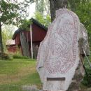 Runestones raised in memory of women