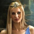 Natasha Yarovenko - 400 x 600
