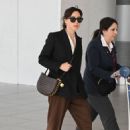 Aubrey Plaza – Spotted at JFK airport in New York - 454 x 681