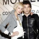 Agyness Deyn and albert hammond jr - 454 x 391