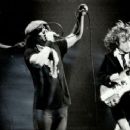 Brian Johnson & Angus Young - AC/DC performing live in 1981 - 454 x 239