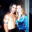 Madonna and Anthony Kiedis - 454 x 660