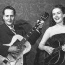 Les Paul and Mary Ford - 280 x 350