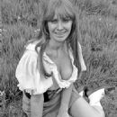 Carol Cleveland - 454 x 568