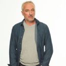 8 lexeis- Official Photos of the Cast