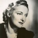 Peggy Wood - 454 x 639