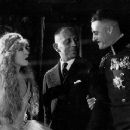 The Merry Widow - Mae Murray - 454 x 368