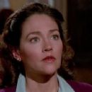 Olivia Hussey- as Kitty Trumball - 400 x 224
