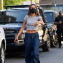 Hailey Bieber – Seen in a crop top while out in Los Angeles - 454 x 581