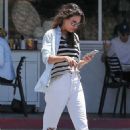 Mila Kunis – Out with a friend for breakfast at Beverly Glen Deli in Beverly Hills