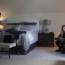 A Million Little Things (2018) - 454 x 303