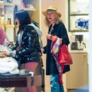 Blythe Danner – Shopping candids at GOOP in New York - 454 x 583