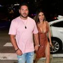 Saffire Matos – Exits Swan restaurant in Miami - 454 x 684