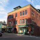 1893 establishments in Maine