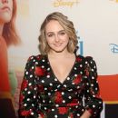 Sophie Reynolds – ‘Stargirl’ premiere photocall at the El Capitan Theatre in Hollywood - 454 x 599