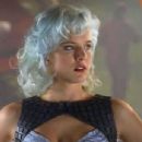 Eva Habermann as Zev Bellringer on Lexx - 454 x 345
