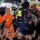 Flo Rida and Bebe Rexha perform onstage during The Teen Choice Awards 2016 - 454 x 315