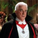 Dracula: Dead and Loving It  Starring Leslie Nielsen 1995 - 454 x 454