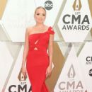 Danielle Bradbery – 53rd annual CMA Awards at the Music City Center in Nashville - 454 x 681