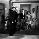 Modern Times - Charles Chaplin - 454 x 357