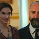Vatanim Sensin - Saadet Aksoy - 454 x 255