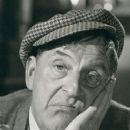 Stanley Holloway - 247 x 355