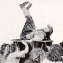 Head Over Heels - Mabel Normand - 385 x 295