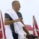 Georges St-Pierre enjoys a relaxing beach day in Miami, Florida on October 15, 2016 - 444 x 600