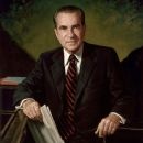 Richard M. Nixon - 366 x 480
