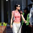 Amelia Gray Hamlin – In gray sweatpants and a pink t-shirt steps out in Los Angeles - 454 x 757