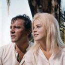 The Night of the Iguana - Richard Burton and Sue Lyon - 413 x 550