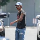 Olivia Wilde – With Harry Styles seen leaving a gym in Los Angeles