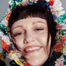Beth Ditto - Elle Magazine Pictorial [United Kingdom] (November 2017) - 454 x 603