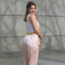 Amanda Cerny – Goes to the Lakers game in Los Angeles - 454 x 681