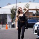 Lindsay Arnold – Seen at the Dancing With The Stars rehearsal studio in Los Angeles - 454 x 681