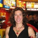 Adele Neuhauser - 264 x 350