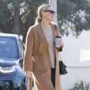 Molly Sims – Steps out for a morning cup of coffee in Santa Monica