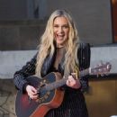 Kelsea Ballerini – Performing on NBC’s ‘Today Show’ - 454 x 568