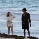Zara Larsson – Takes a romantic sunset stroll on a Mexican beach in Tulum - 454 x 302