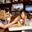 Jennifer Jason Leigh - Short Cuts