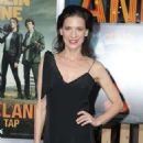 Perrey Reeves – ‘Zombieland: Double Tap’ Premiere in Westwood - 454 x 655