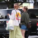 Hayden Panettiere &#8211; Stops at a grocery store in Brentwood