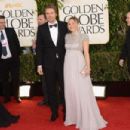 Dax Shepard and Kristen Bell At The 70th Golden Globe Awards - Arrivals (2013) - 454 x 302