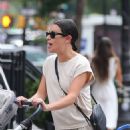 Lea Michele – Is having a  casual stroll while in New York - 454 x 681