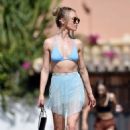 Jorgie Porter – Spotted arriving at Nikki Beach in Marbella - 454 x 662